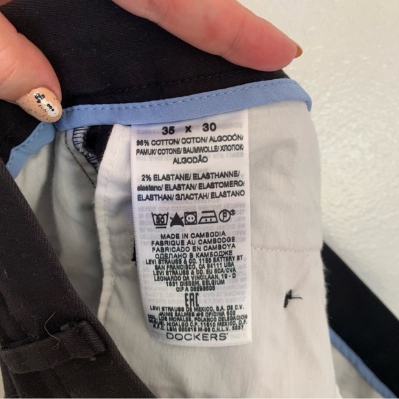 Dockers Men’s Slim Tapered Dress Pants | Size: W35/L30 | Color: Black - Picture 10 of 10